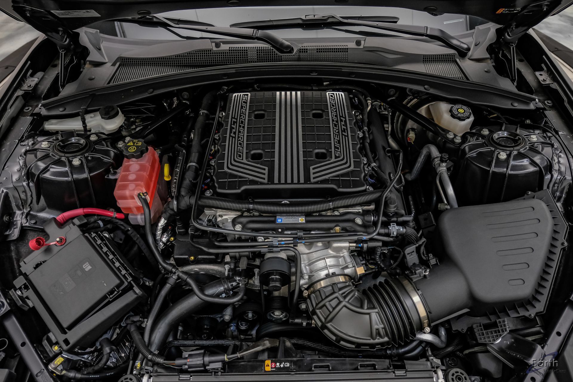 Used 2024 Chevrolet Camaro ZL1 RWD image 3