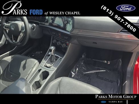 Used 2022 Volkswagen Jetta SEL FWD image 9