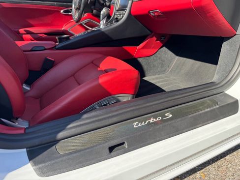 Used 2015 Porsche 911 Turbo S image 72