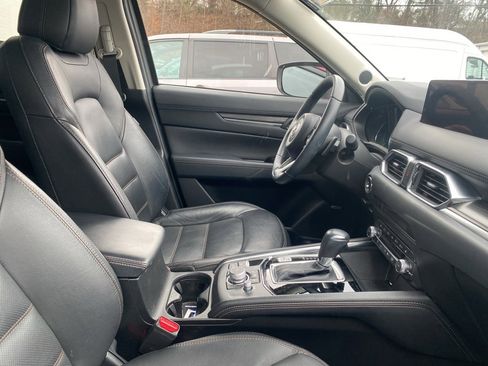 Used 2023 MAZDA CX-5 AWD 2.5 S w/ Premium Plus Pkg image 3