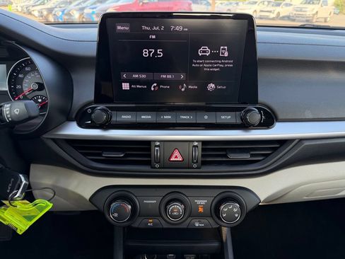 Certified 2023 Kia Forte LXS w/ LXS Technology Package FWD image 17