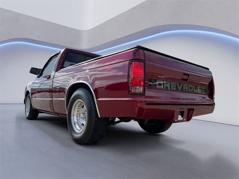 Used 1992 Chevrolet S10 Pickup image 12