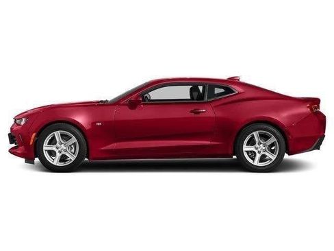 Used 2018 Chevrolet Camaro LT w/ RS Package RWD image 4