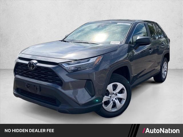 Used 2025 Toyota RAV4 LE AWD/4WD image 1