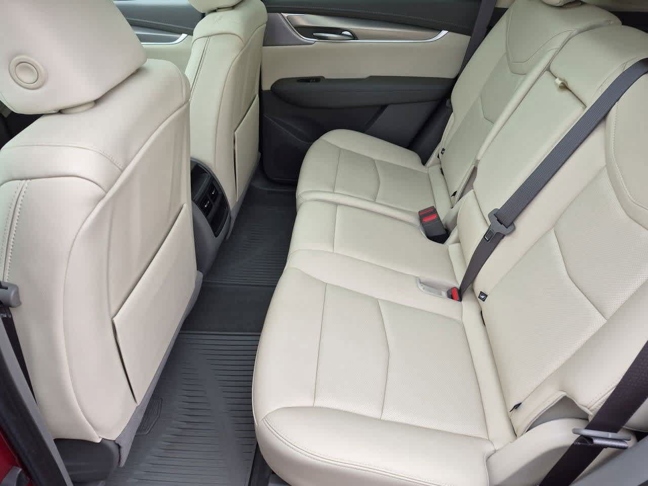 Used 2024 Cadillac XT5 Premium Luxury AWD/4WD image 20