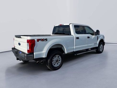 Certified 2019 Ford F250 XLT w/ XLT Value Package AWD/4WD image 5