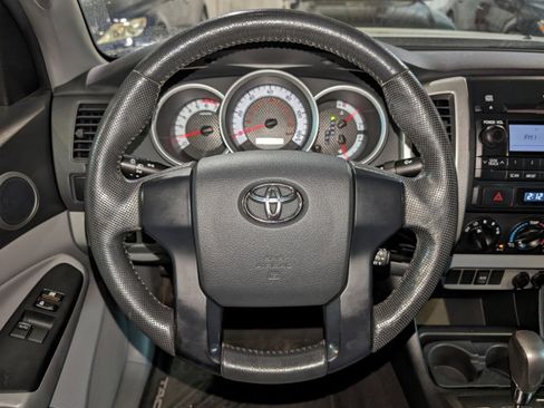 Used 2012 Toyota Tacoma 2WD Access Cab image 34