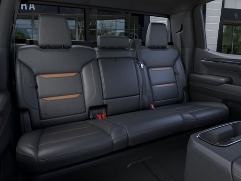 New 2026 GMC Sierra 1500 AT4 w/ Technology Package AWD/4WD image 17