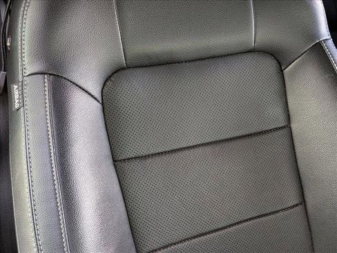 Used 2020 Ford Mustang Premium image 16