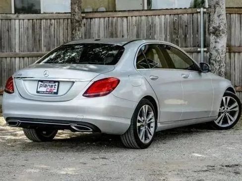 Used 2020 Mercedes-Benz C 300 Sedan image 9