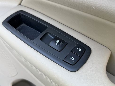 Used 2014 Jeep Grand Cherokee Laredo w/ Quick Order Package 23E RWD image 47