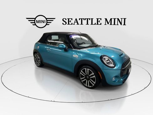 Used 2019 MINI Cooper S FWD image 2