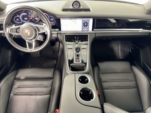 Certified 2017 Porsche Panamera image 17