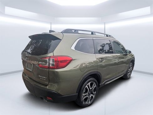 New 2026 Subaru Ascent Limited image 3