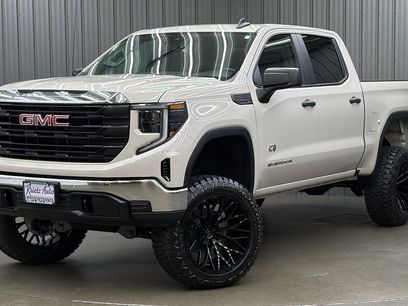 Used 2026 GMC Sierra 1500 Pro w/ Pro Value Package