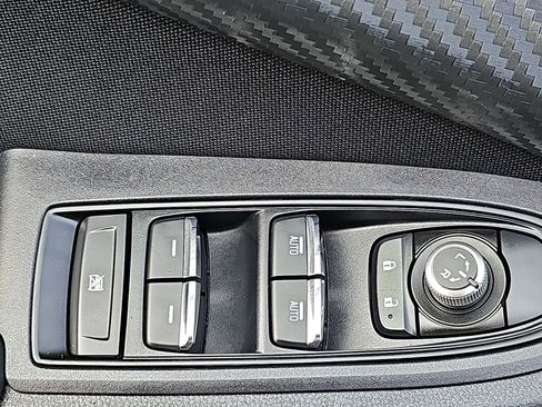 Certified 2025 Subaru Ascent Premium AWD/4WD image 33