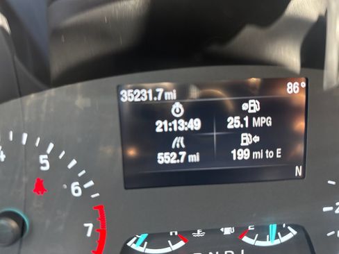 Certified 2022 Ford Escape SE AWD/4WD image 16