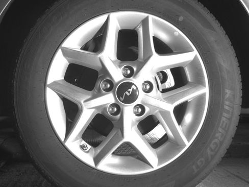 Used 2025 Kia Soul LX w/ LX Technology Package image 11