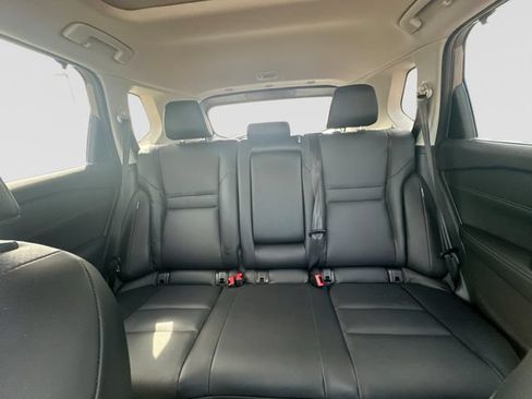 Used 2025 Nissan Rogue SV w/ SV Premium Package FWD image 21