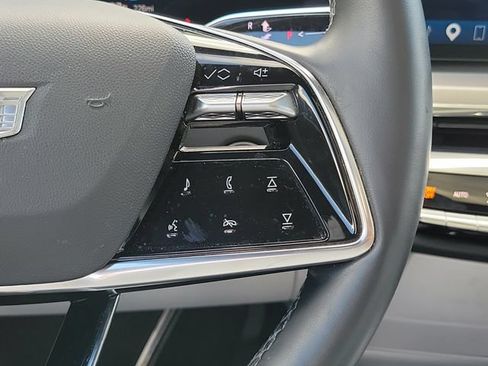 Certified 2024 Cadillac Lyriq Luxury AWD/4WD image 12