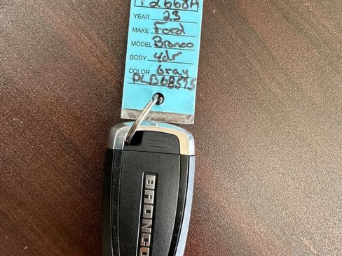 Used 2023 Ford Bronco Outer Banks w/ Sasquatch Package AWD/4WD image 25