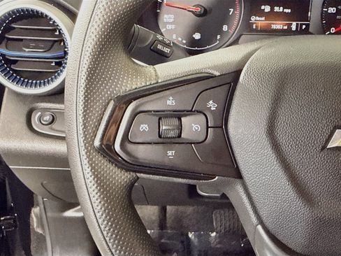 Used 2024 Chevrolet Trax LS w/ LS Convenience Package FWD image 14