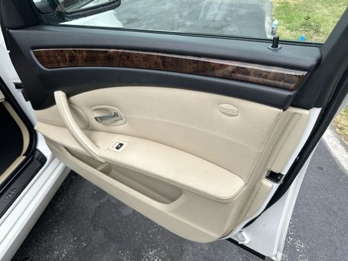 Used 2008 BMW 528i Sedan RWD image 24