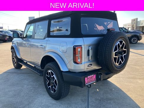 Used 2024 Ford Bronco Outer Banks image 5