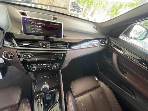 Used 2018 BMW X1 sDrive28i FWD image 2
