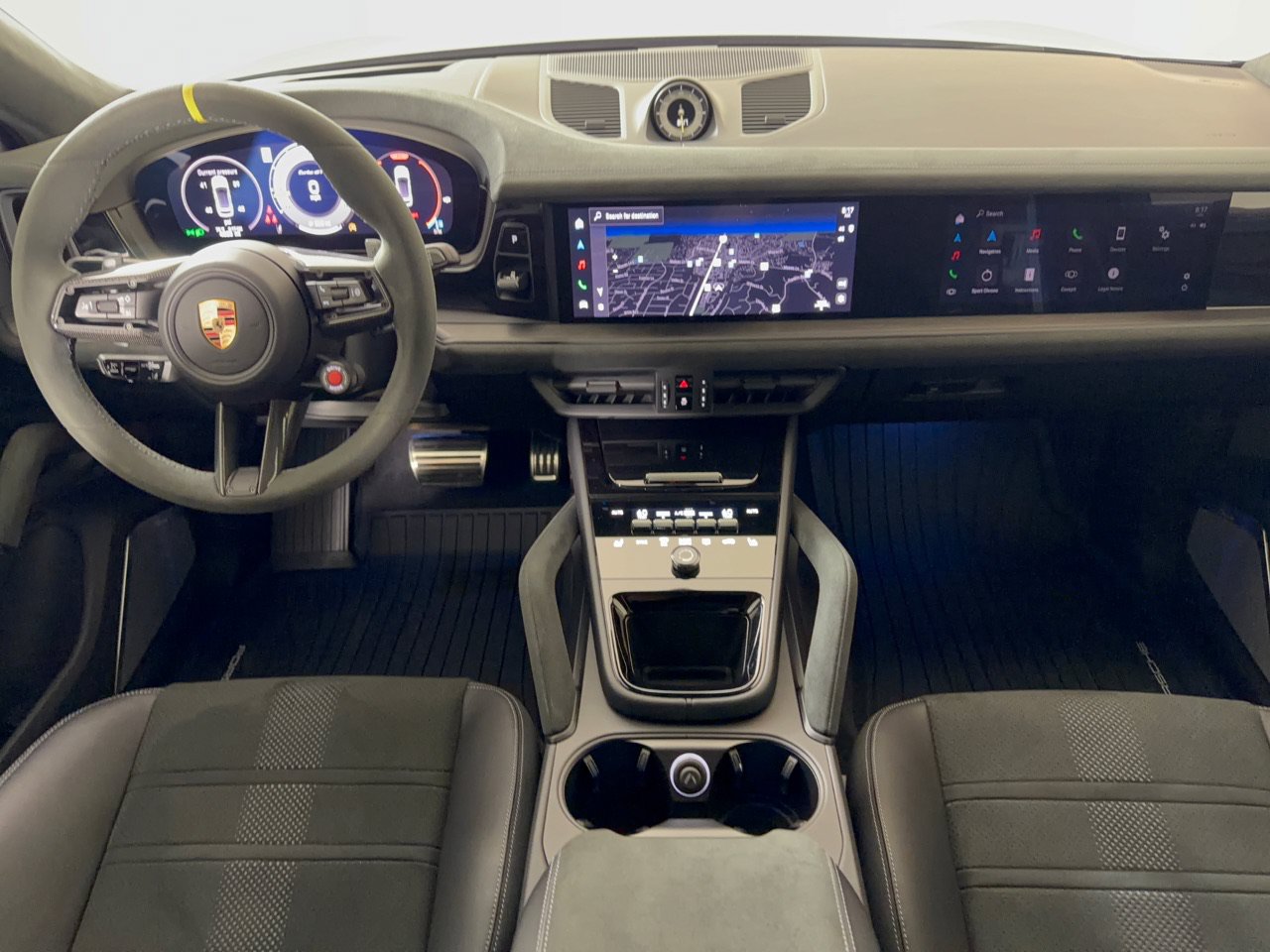 Certified 2025 Porsche Cayenne Turbo GT AWD/4WD image 20