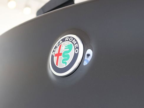 New 2025 Alfa Romeo Stelvio Sprint image 25