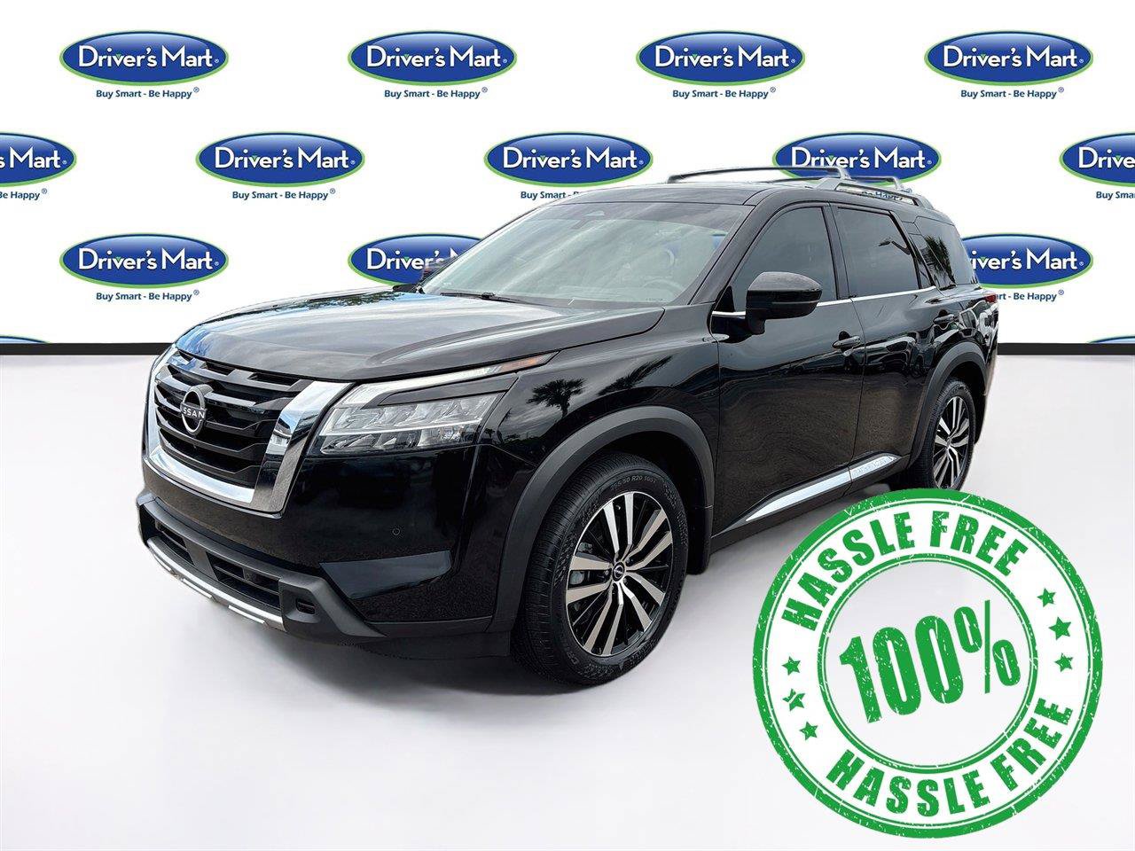 Used 2024 Nissan Pathfinder Platinum w/ Cargo Package FWD image 3