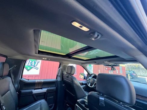 Used 2020 Ford F150 Lariat w/ Equipment Group 502A Luxury image 34