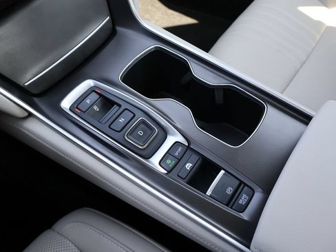 Certified 2022 Honda Accord Touring image 24