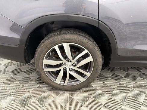 Used 2016 Honda Pilot Touring image 19