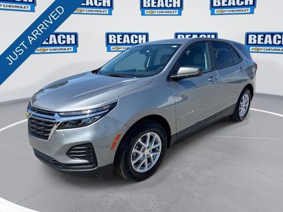 Used 2024 Chevrolet Equinox LS w/ LS Convenience Package