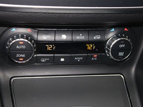 Certified 2020 Mercedes-Benz GLA 250 image 23