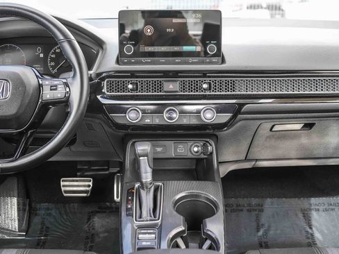 Used 2024 Honda Civic Sport image 14