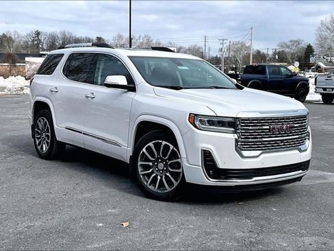 Used 2020 GMC Acadia Denali w/ Denali Ultimate Package image 3