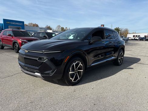 Used 2025 Chevrolet Equinox EV LT w/ Convenience Package image 1