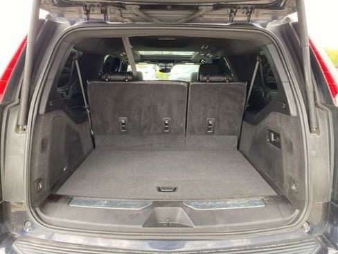 Used 2022 Cadillac Escalade ESV Premium Luxury AWD/4WD image 8