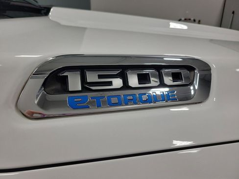 Used 2022 RAM 1500 Big Horn AWD/4WD image 21