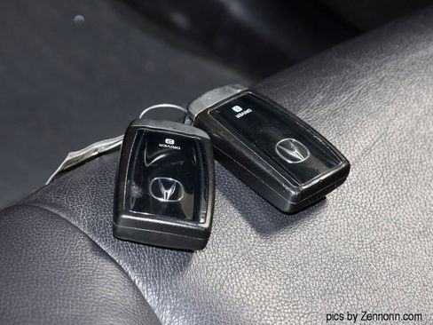 Used 2016 Acura MDX SH-AWD image 24