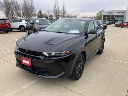 Used 2024 Dodge Hornet R/T w/ R/T Blacktop Package AWD/4WD image 3