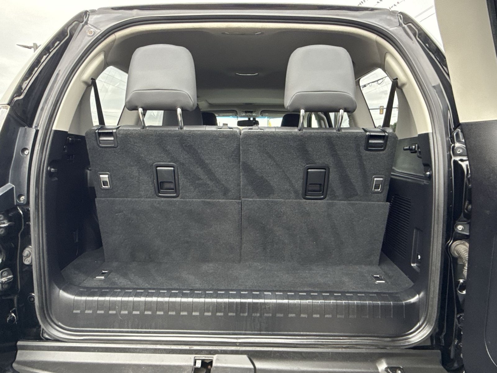 Used 2019 Lexus GX 460 Premium AWD/4WD image 27