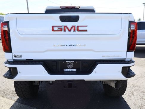 Used 2025 GMC Sierra 3500 Denali w/ Denali Reserve Package AWD/4WD image 4