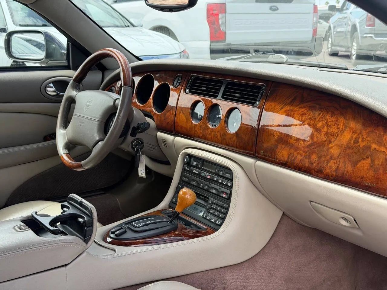 Used 2002 Jaguar XK8 Convertible RWD image 23