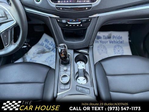 Used 2025 Cadillac XT5 Premium Luxury image 31