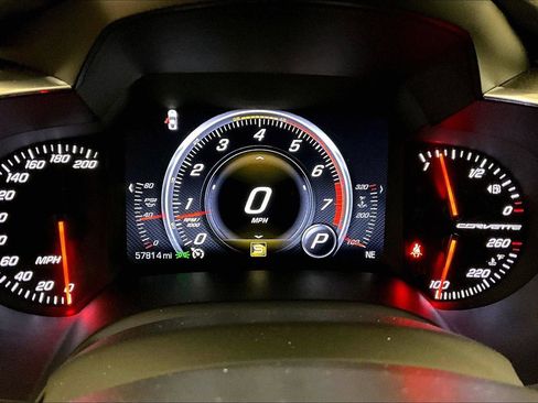 Used 2015 Chevrolet Corvette Z51 1LT w/ Battery Protection Package image 19
