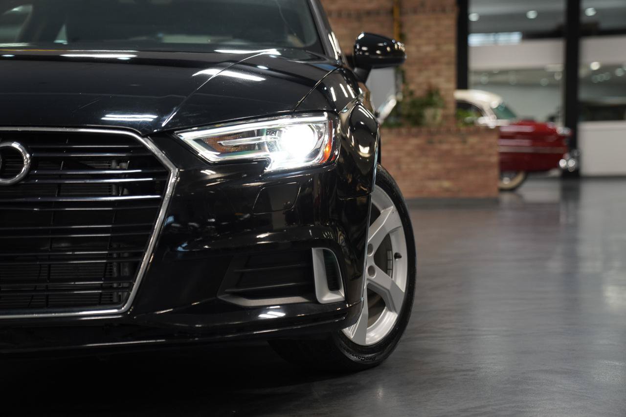 Used 2019 Audi A3 2.0T Titanium FWD image 2